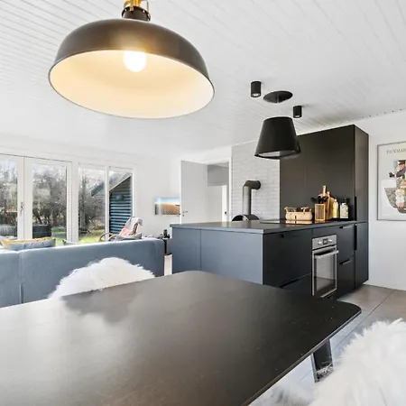 Lovely Summer House With Bornholm Atmosphere * Vester Somarken