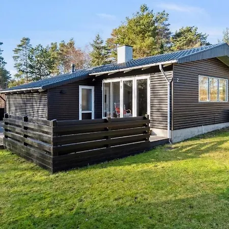 Lovely Summer House With Bornholm Atmosphere Vester Somarken