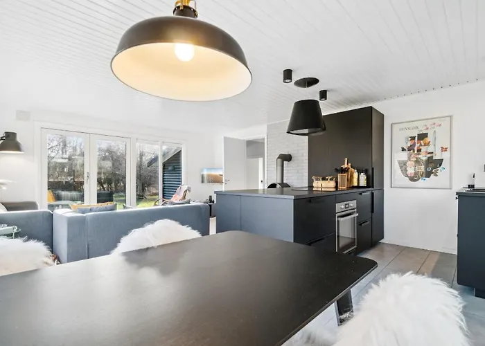 Lovely Summer House With Bornholm Atmosphere * Vester Somarken