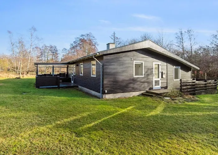 Lovely Summer House With Bornholm Atmosphere Σπίτι διακοπών *